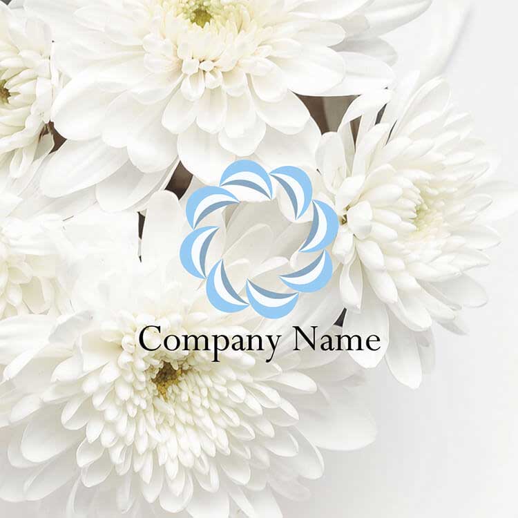 かわいい花びらのロゴ