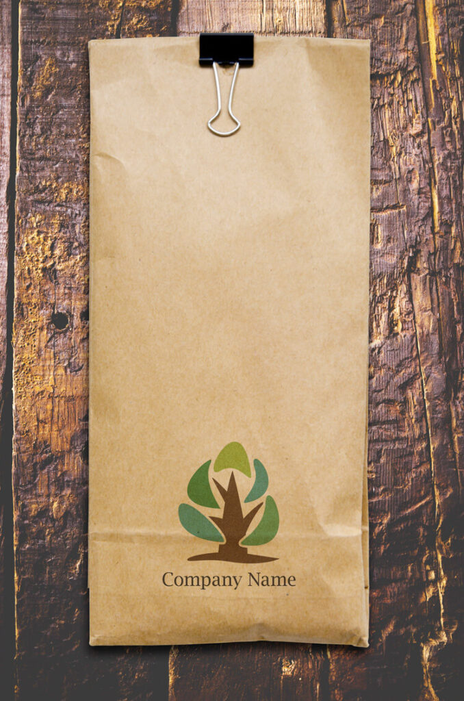 木のロゴ 手書き風のデザイン01740使用見本｜紙袋