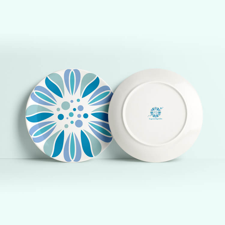 雫とハートの花びらで彩る潤いを表現した花のおしゃれロゴ|ロゴ購入番号01819 9 2101819img02
